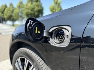 Volvo XC60 Volvo XC60 2.0 T6 Plug-in hybrid AWD Plus Bright | Long Range | Memoryseats | Lederen bekleding | ACC | Keyless Entry | Stoelverwarming | - afbeelding nr 3