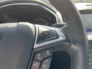 Ford S-Max Ford S-Max 2.5 FHEV ST-Line 7pers 190pk | Full LED | Panoramadak | Adaptieve Cruise | Sony Navi | BLIS - afbeelding nr 26