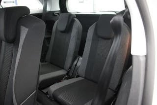 Peugeot 5008 Peugeot 5008 1.2 PureTech Executive 7 Persoons - Carplay, Cruise, Trekhaak - afbeelding nr 7
