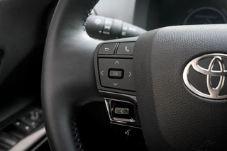 Toyota C-HR Toyota C-HR 1.8 Hybrid 140 First Edition | Camera | Adaptive Cruise - afbeelding nr 23
