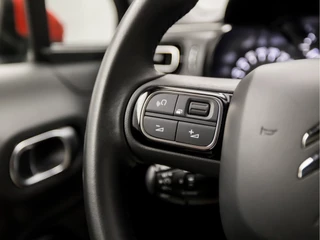 Citroën C3 Citroën C3 1.2 PureTech C-Series Automaat (APPLE CARPLAY, GROOT NAVI, CRUISE, PARKEERSENSOREN, SPORTSTOELEN, LANE ASSIST, LED KOPLAMPEN, NIEUWSTAAT) - afbeelding nr 18