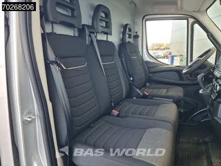 Iveco Daily Iveco Daily 35S21 3.0L Automaat Black Edition L2H2 LED ACC Airco Camera 3,5t Trekgewicht Parkeersensoren L2 12m3 Airco - afbeelding nr 16