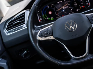 Volkswagen Tiguan Volkswagen Tiguan 1.4 TSI eHybrid R-Line|PANO|ACC|TREKHAAK - afbeelding nr 28