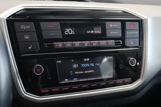 Volkswagen up! Volkswagen up! 1.0 high up! | Cruise Control | Stoelverwarming | PDC - afbeelding nr 15