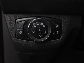 Ford Transit Courier Ford Transit Courier 1.5 TDCI Limited Duratorq S&S | navigatie | parkeersensoren voor & achter | voorruit verwarming | laadvloer - afbeelding nr 35