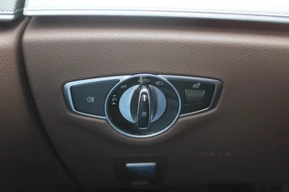 Mercedes-Benz E-Klasse Mercedes-Benz E-Klasse Estate AMG 43 4MATIC Premium Plus / Panoramadak / 360Camera / Leder / Memory seats / 19'' / Luchtvering / Navigatie / Stoelverwarming - afbeelding nr 33
