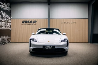 Porsche Taycan Porsche Taycan Performance 84 kWh Goed uitgevoerde Taycan met lage km stand NL geleverd - afbeelding nr 3