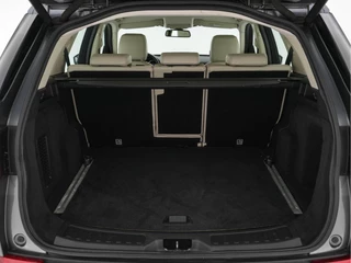Land Rover Discovery Sport Aut.*WINDSOR-FULL-LEATHER | NAVI-FULLMAP | SHIFT-PADDLES | MEMORY-PACK | COMFORT-SEATS | PDC | CRUISE | ECC | TOWBAR | CAMERA | XENON | HEATED-SEATS | LANE-ASSIST | 19