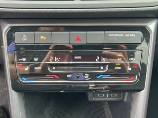 Volkswagen T-Cross Volkswagen T-Cross 1.0 TSI STYLE NAVI/PDC/CARPLAY/STOELVERW - afbeelding nr 21