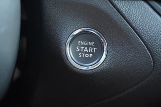 Opel Grandland Opel Grandland 1.2 Turbo Ultimate Automaat / Camera / Stoel- en stuurverwarming / Navi / Alcantara - afbeelding nr 23