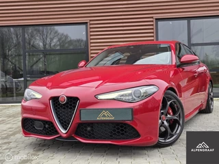 Alfa Romeo Giulia 2.0T Super 1e eigenaar Kleppensysteem|Bi Xenon| Camera|Cruise Controle|Navigatie| Unieke Kleur| auto is werkelijk in topstaat!