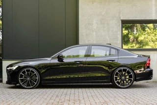 Volvo S60 Volvo S60 2.0 Recharge T6 AWD Heico Ultimate Dark 21'' ACC - afbeelding nr 8