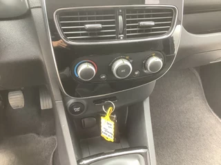 Renault Clio Renault Clio 0,9 TCe Estate Zen I Navi I Airco I Bluetooth - afbeelding nr 20