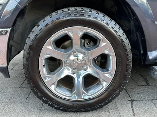 Dodge Ram 1500 Dodge Ram 1500 5.7 V8 4x4 Crew Cab 5'7 Laramie Leer Camera Schuifdak - afbeelding nr 7