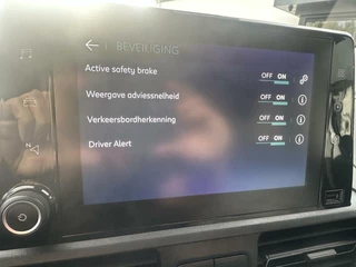 Citroën ë-Berlingo Citroen ë-Berlingo Shine 50 kWh 3 FASE/TH/KEYLESS *ALL-IN PRIJS* - afbeelding nr 34