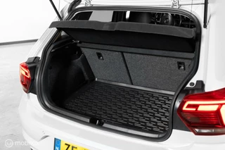 Volkswagen Polo Volkswagen Polo 1.0 TSI Highline Business R Line PANO|LED|CAMERA - afbeelding nr 30