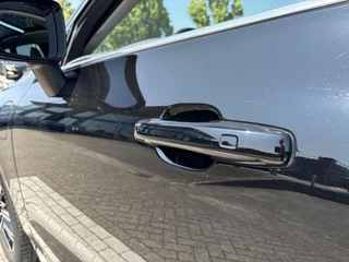 Volvo XC60 Volvo XC60 2.0 T6 Plug-in hybrid AWD Plus Bright | Long Range | Memoryseats | Lederen bekleding | ACC | Keyless Entry | Stoelverwarming | - afbeelding nr 4