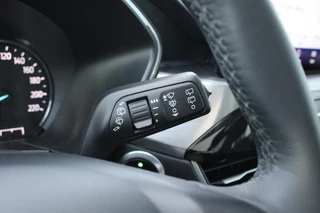 Ford Kuga Ford Kuga 2.5 PHEV Titanium X | Panoramadak | Adaptive cruise control | Winter Pack | Elektrische achterklep | Half leder | Bang&Olufsen - afbeelding nr 25