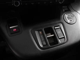 Opel Combo Opel Combo 1.5 BlueHDi 130 S&S L2 Automaat | Apple Carplay / Android Auto | Navigatie | Trekhaak | Airco | Camera | Cruise Control | Parkeersensoren V+A | DAB - afbeelding nr 18