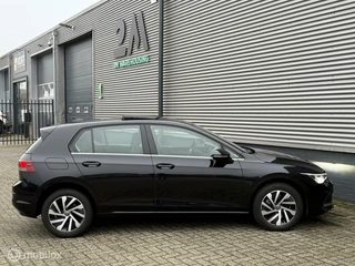 Volkswagen Golf Volkswagen Golf 1.4 eHybrid Style PANORAMADAK, TREKHAAK - afbeelding nr 7