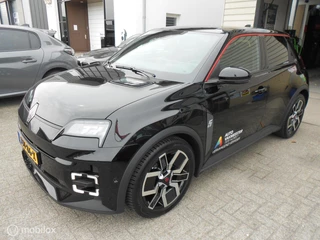 Renault 5 urban range iconic cinq 40 kWh