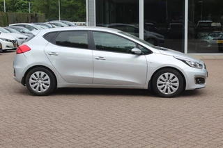 Kia cee'd Kia cee'd 1.6 GDI ComfortLine / Bluetooth  / Radio / Cruise Control / Airco - afbeelding nr 5