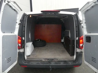 Mercedes-Benz Vito - Airco - Radio - Trekhaak - € 8.950,- Excl. - afbeelding nr 9