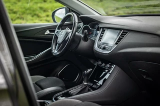 Opel Grandland X Opel Grandland X 1.2 Turbo Innovation| Nap| Camera| Trekhaak - afbeelding nr 5