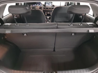 Kia Picanto Kia Picanto 1.0 DPi Automaat DynamicLine Navigatie Apple Carplay/Android Auto Airco Camera DAB Lichtmetalen velgen Bluetooth - afbeelding nr 24
