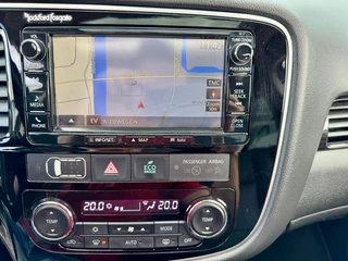 Mitsubishi Outlander Mitsubishi Outlander 2.0 PHEV 4WD INTYLE+ PREMIUM - afbeelding nr 30