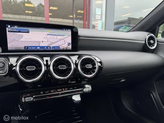 Mercedes-Benz A-Klasse Mercedes A-klasse 180 Luxury Line / Navigatie / Camera / Etc - afbeelding nr 7