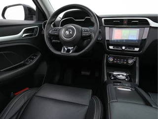 MG ZS-EV (INCL-BTW) *PANO | FULL-LEATHER | CCS-FASTLOADER | KEYLESS | NAVI-FULLMAP | ADAPTIVE-CRUISE | CAMERA | HEATED-SEATS | CARPLAY | LANE-ASSIST | DAB | SPORT-SEATS | 18
