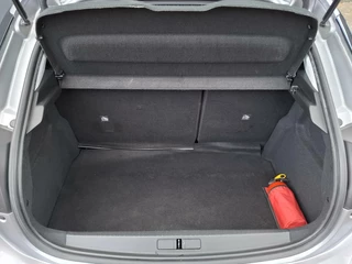 Opel Corsa Opel Corsa 1.2 Edition / NAVI / DAB / LANE ASS. / ENZ. - afbeelding nr 21