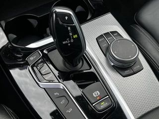 BMW X3 BMW X3 M40i xDrive High Executive | LED | Trekhaak | Pano | 21