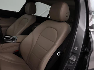 Mercedes-Benz C-Klasse Mercedes-Benz C-klasse 180 AMG | Panoramadak | Leder | Camera |  Navigatie | Climate control | Full LED | Cruise control | Park Assist | Bluetooth - afbeelding nr 5