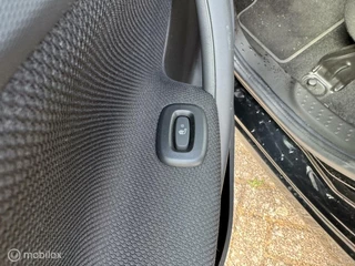 Smart Forfour Smart forfour EQ Comfort PLUS 18 kWh | Pano | Cruise | Camer - afbeelding nr 17