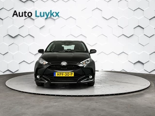 Toyota Yaris Toyota Yaris 1.5 Hybrid 115 Business | Parkeersensoren voor + achter | Stuurverwarming | Stoelverwarming - afbeelding nr 7