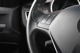 Alfa Romeo Giulietta Alfa Romeo Giulietta 1.4 120PK TURBO SPRINT | LEDEREN BEKLEDING | AFNEEMBARE TREHAAK | ALL SEASON BANDEN | NAVIGATIE | CLIMATE CONTROL | CRUISE CONTROL | CARBON INTERIEUR AFWERKING | 18