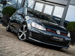 Volkswagen Golf Volkswagen Golf 2.0 TSI GTI Performance|PANO|CAMERA|18'' - afbeelding nr 32