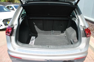 Volkswagen Tiguan Volkswagen Tiguan 1.5 TSI ACT Highline VIRTUAL DASHBOARD PANODAK - afbeelding nr 17