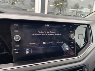 Volkswagen Polo 50% deal 6.475,- ACTIE Automaat / ACC / Carplay / Airco - afbeelding nr 14
