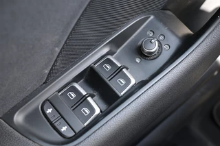 Audi A3 Audi A3 Limousine 1.4 TFSI 150 PK Pro Line Plus | S-Tronic | Navigatie | Cruise control | Bi-Xenon | Audi Sound | Climate control | F1 Flippers | NAP Logisch | NL Auto | Nieuwe APK - afbeelding nr 25