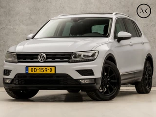 Volkswagen Tiguan Volkswagen Tiguan 1.5 TSI ACT Sportline Business 150Pk Automaat (PANORAMADAK, APPLE CARPLAY, GROOT NAVI, LED KOPLAMPEN, KEYLESS, LEDEREN SPORTSTOELEN, STOELVERWARMING, ADAPTIVE CRUISE, ELEK ACHTERKLEP, GETINT GLAS, NIEUWSTAAT) - afbeelding nr 1