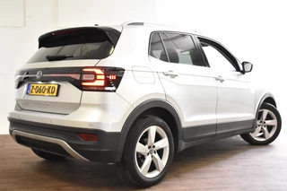 Volkswagen T-Cross Volkswagen T-Cross TSI 110PK DSG STYLE CAMERA/LED/CARPLAY - afbeelding nr 3