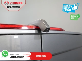 Volkswagen Crafter Volkswagen Crafter 35 2.0 TDI 140 pk Aut. L3H2 Facelift 2x Schuifdeur/ LED/ Virtual Cockpit/ Gev.Stoel/ 270Gr.Deuren/ Carplay/ Navi/ Trekhaak/ Camera/ Cruise - afbeelding nr 16