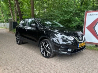 Nissan QASHQAI Nissan QASHQAI 1.3 DIG-T DESIGN **19inch//Camera/DAB//Carplay** - afbeelding nr 2