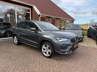 SEAT Ateca 1.0 TSI FR BUSINESS INTENSE WEGKLAPBARE TREKHAAK 4 SEIZOENEN BANDEN LUXE UITVOERING!