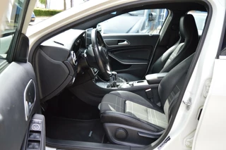 Mercedes-Benz A-Klasse Mercedes A-klasse 160 Ambition AMG Styling/Carplay/Pdc/Mooi! - afbeelding nr 10