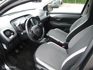 Toyota Aygo Toyota Aygo 1.0 VVT-i x-play - afbeelding nr 8