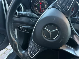 Mercedes-Benz A-Klasse Mercedes A-klasse 180 AMG Leer / Groot Scherm / Camera - afbeelding nr 14